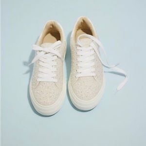 Betsy Johnson x DB sparkly crystal platform sneakers - Ivory